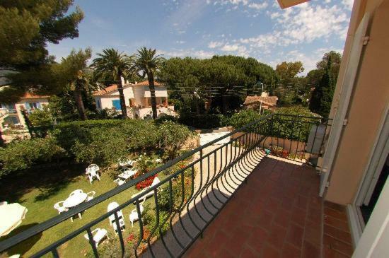 La Pergola Hotel Cavalaire-sur-Mer Buitenkant foto